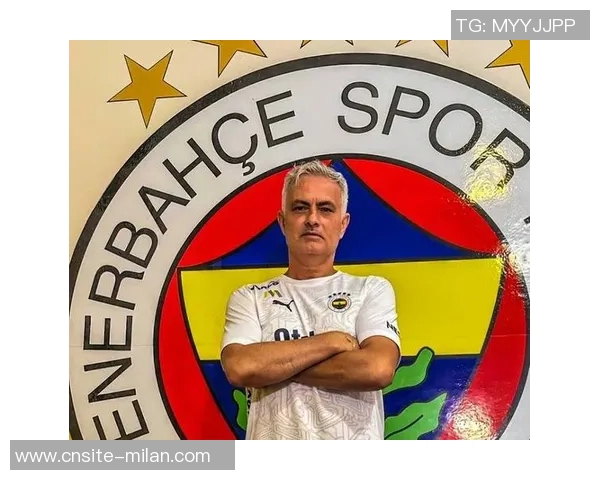 费内巴切瞄准世界级前锋莱万或瑟尔洛特成引援目标 费内巴切瞄准世界级前锋莱万或瑟尔洛特成引援目标